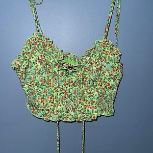 Floral Fashion Union Crop Top 🌸